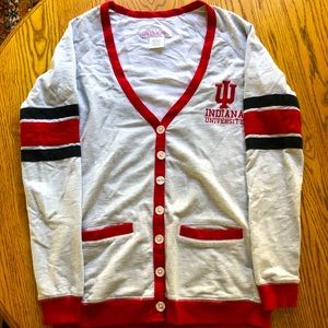 College Classics - IU red and gray cardigan - size S